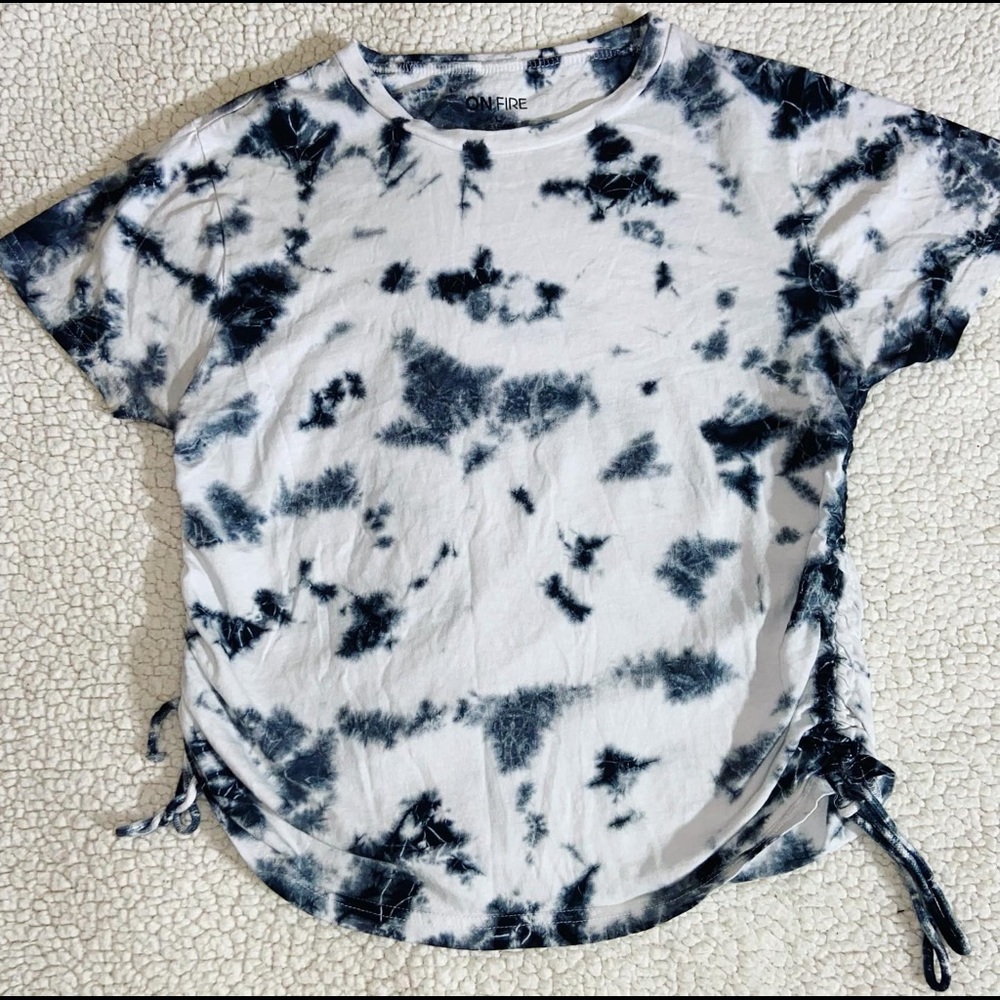 Tie Tee